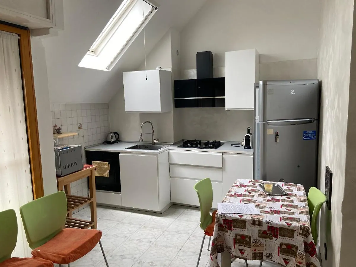 La Casa Di Giada Apartment Peschiera Borromeo 0*,  Italy